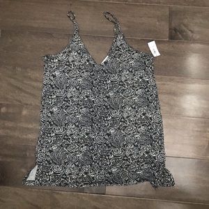 Old Navy Floral Tank Top 🖤